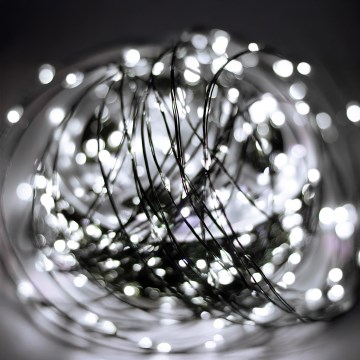 LED spoljašnji lanac 1500xLED/230V 8 funkcija 153 m IP44 hladna bela + daljinski upravljač