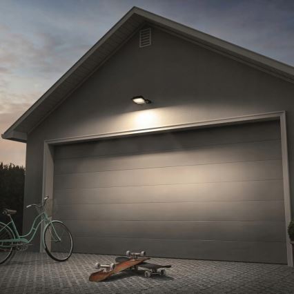 LED spoljašnji reflektor LED/200W/230V 4500K IP65 crna