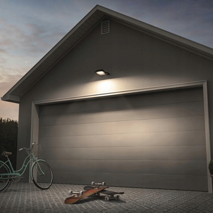 LED spoljni reflektor sa senzorom pokreta i sumraka LED/50W/230V 4500K IP65 crna