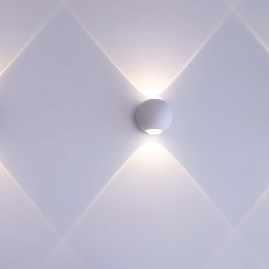 LED spoljno zidno svetlo LED/2W/230V 3000K IP54 belo