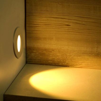 LED svetiljka za stepenište LED/3W/230V 3000K bela