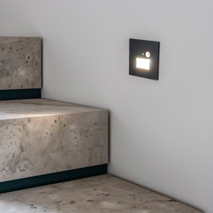LED svetiljka za stepenište sa senzorom pokreta i sumraka LED/1,5W/230V 3000/4000/6000K antracit