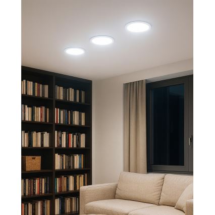 LED ugradna svetiljka QTEC LED/12W/230V 6500K preč. 16,7 cm