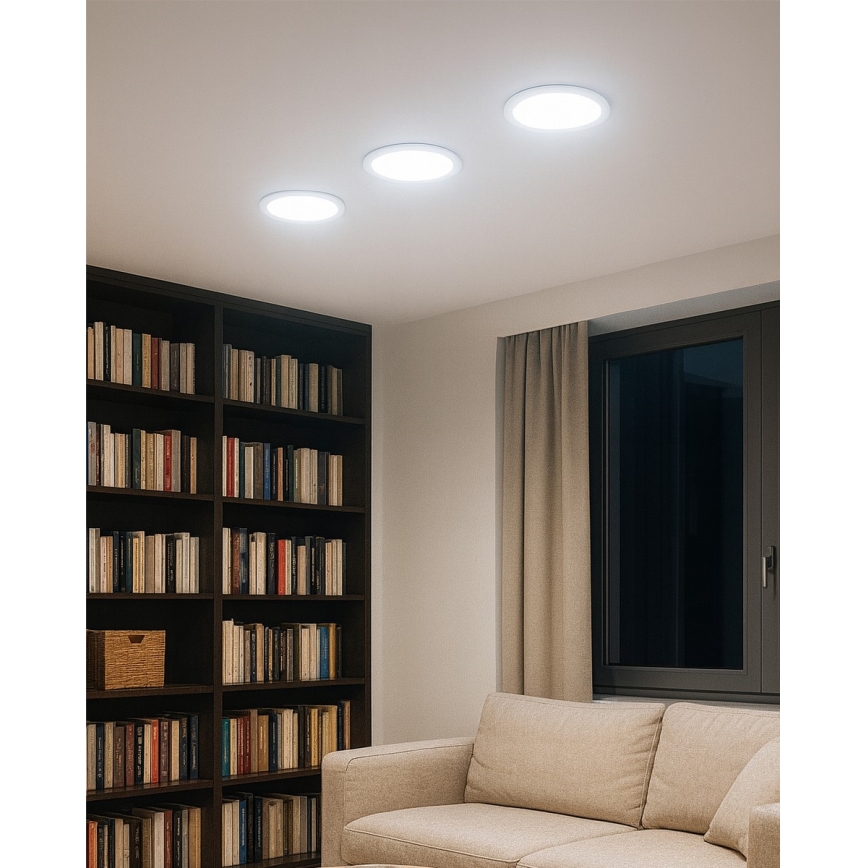 LED ugradna svetiljka QTEC LED/12W/230V 6500K preč. 16,7 cm