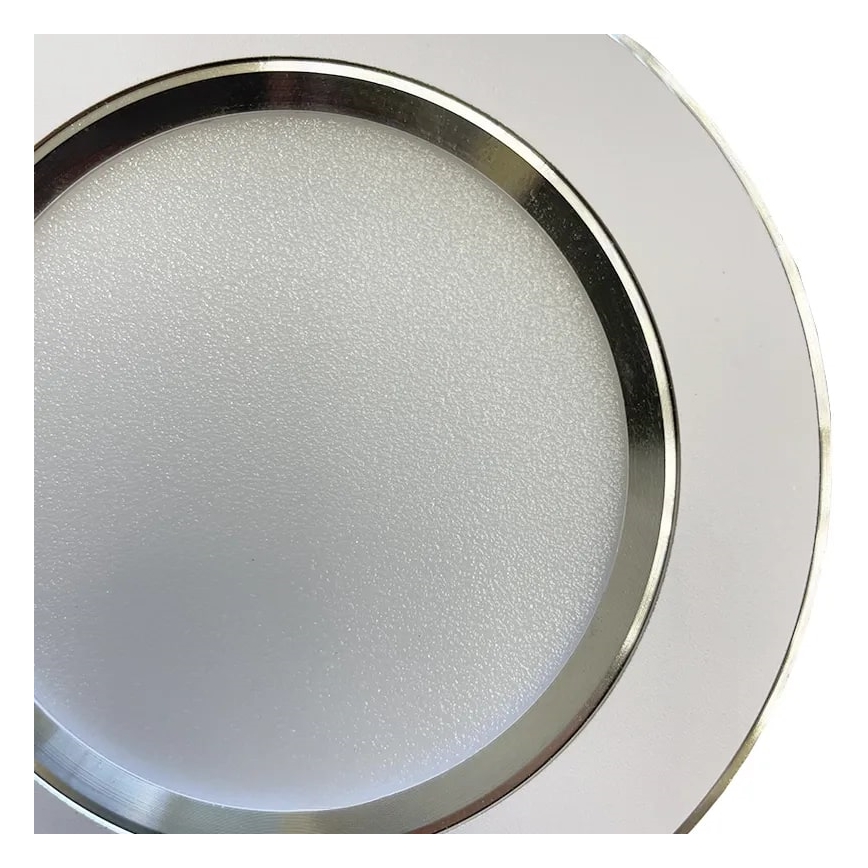 LED ugradno svetlo LED/7,5W/230V 4000K belo/srebrno