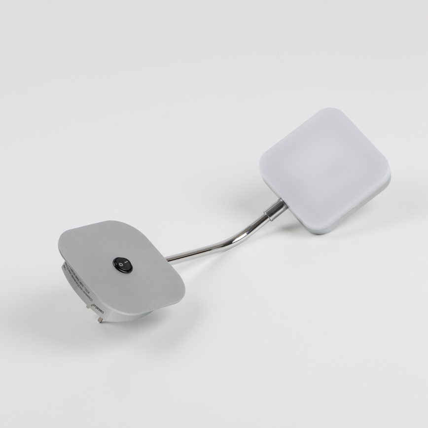 LED zidna lampica za utičnicu LED/3,2W/230V sjajni hrom