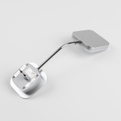 LED zidna lampica za utičnicu LED/3,2W/230V sjajni hrom