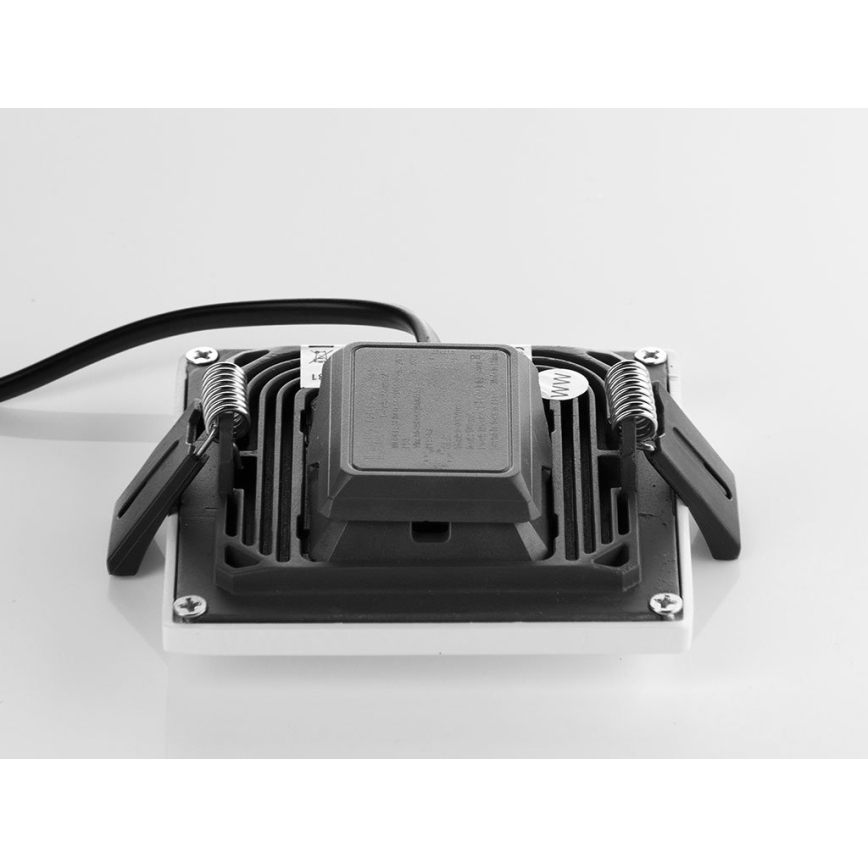 LED2 - SLIM ugradno LED svetlo za kupatilo, 10W/230V, IP43, CRI 90