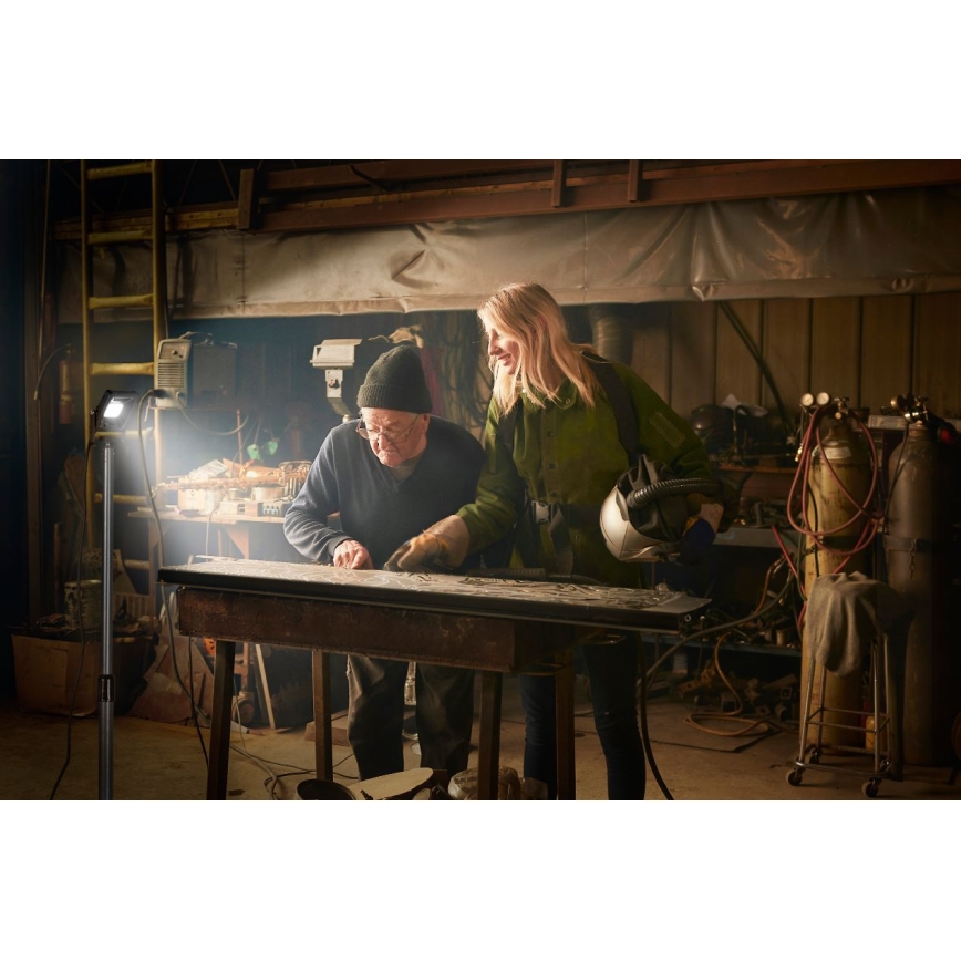 Ledvance - LED spoljašnji reflektor sa držačem WORKLIGHT TRIPOD LED/10W/230V 6500K IP65