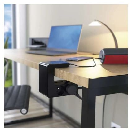 Legrand 050412 - Produžni kabl sa prekidačem za montažu na radnu ploču stola 4Z Tip E + 2x USB-A 1,5m crna