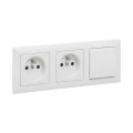 Legrand - Dupla kućna utičnica i jednopolni prekidač br. 1 sa ramom SUNO 250V bela