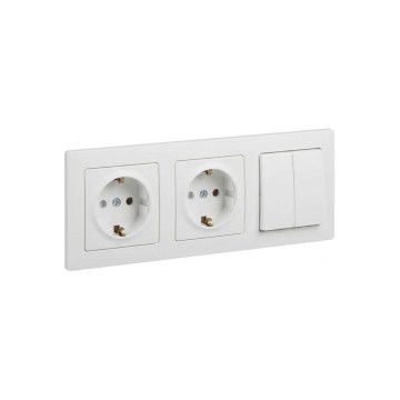 Legrand - Dvostruka kućna SCHUKO utičnica i dvostruki serijski prekidač br. 5 sa okvirom SUNO 250V bela