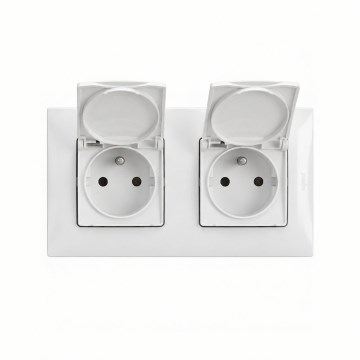 Legrand - Dvostruka spoljašnja kućna utičnica sa ramom NILOE 250V IP44 bela