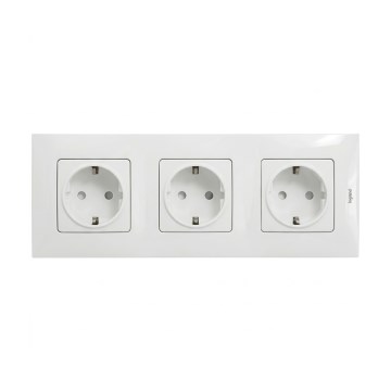 Legrand - Trojna kućna SCHUKO utičnica sa okvirom NILOE 250V bela