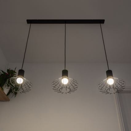 Luster na sajli SOLANO 3xE27/15W/230V crna/zlatna