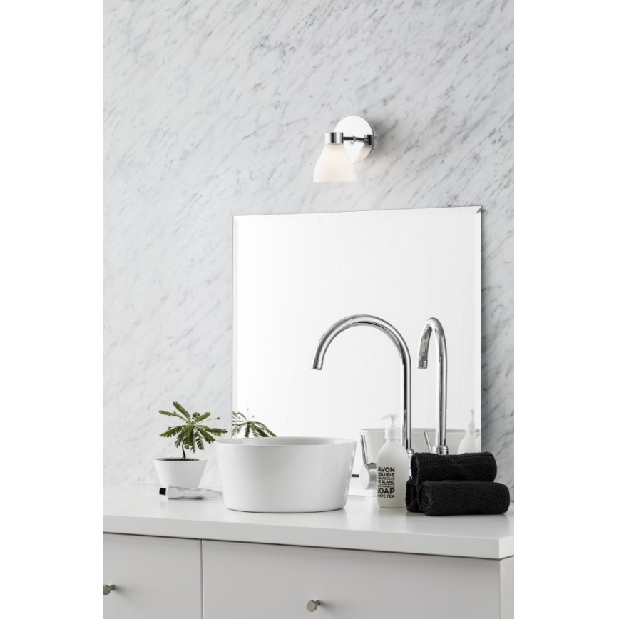 Markslöjd 106367 - Kupatilsko zidno svetlo CASSIS 1xG9/18W/230V IP44