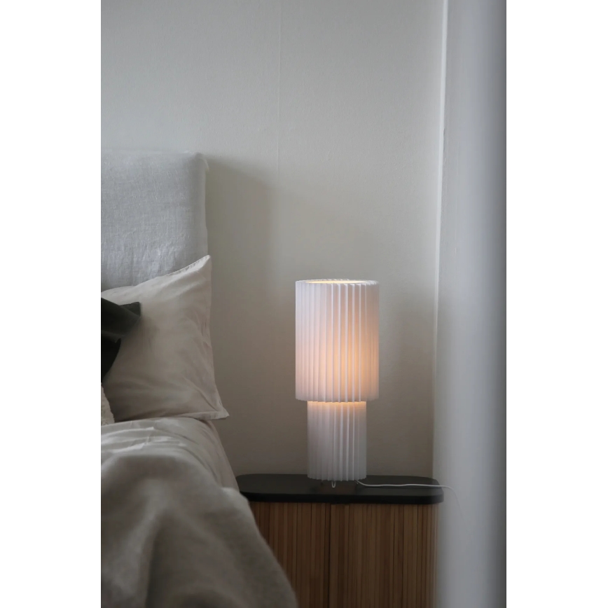 Markslöjd 108897 - Stona lampa CATIS 1xE27/60W/230V 45 cm bela
