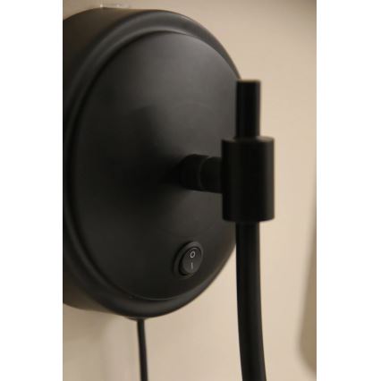 Markslöjd 108907 - Zidna lampa AMAR 1xE14/40W/230V lan/crna