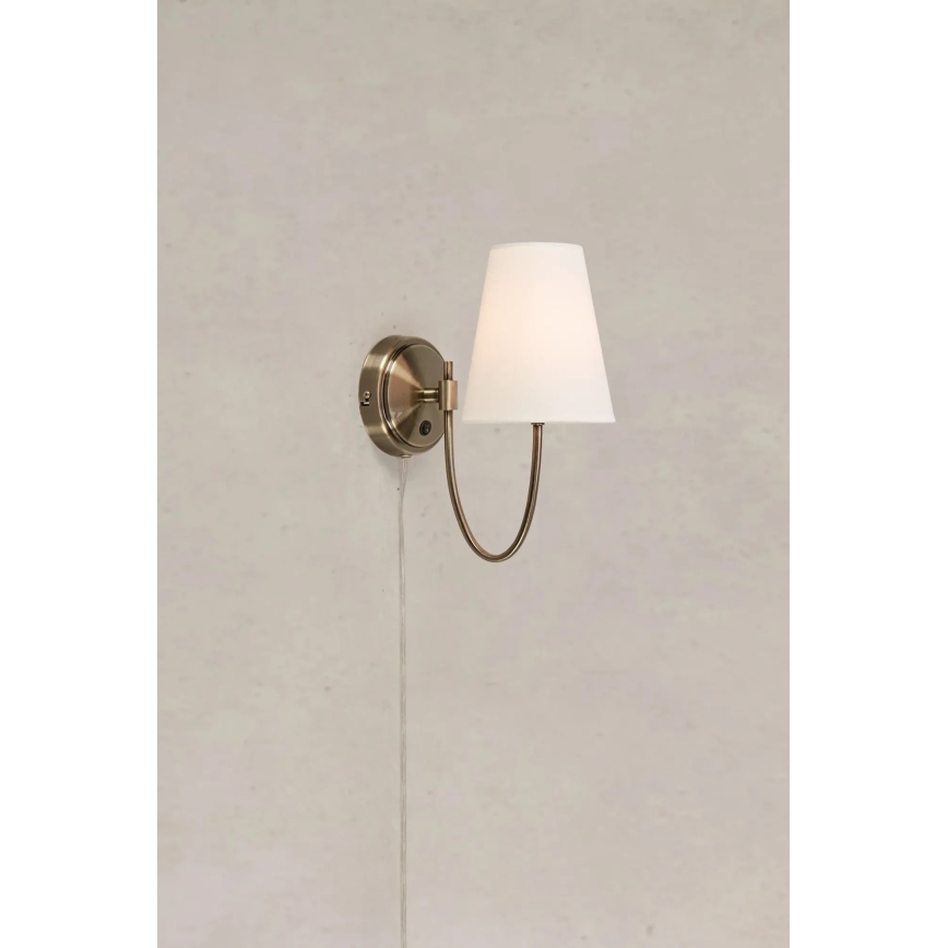Markslöjd 108908 - Zidna lampa AMAR 1xE14/40W/230V bela/mesing
