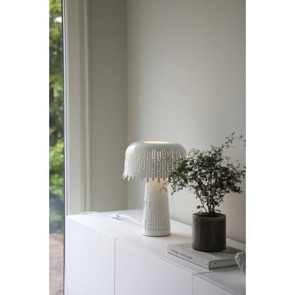 Markslöjd 109006 - Stona lampa VERBERA 1xE14/40W/230V, bela