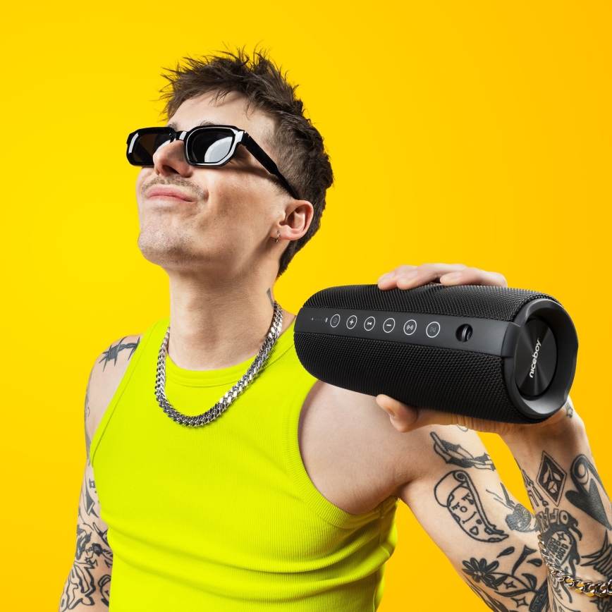 Niceboy Titan 4 - LED Bežični zvučnik sa mikrofonom i funkcijom powerbanke 50W/4000 mAh IPX7 crna