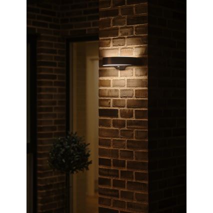 Nordlux - Solarno LED zidno svetlo sa senzorom MONAY, LED/5W/5V, 3000K, IP44, 2000 mAh, crno