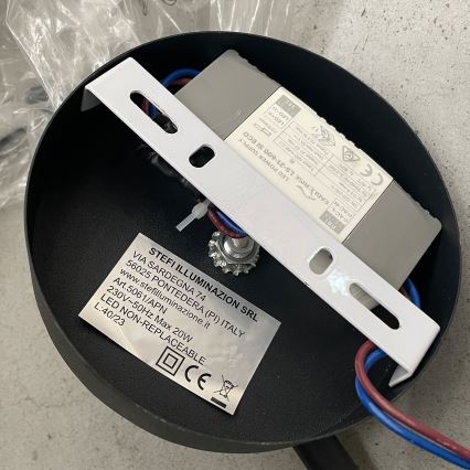 ONLI - LED zidno svetlo TWIST LED/6W/230V 4000K crna