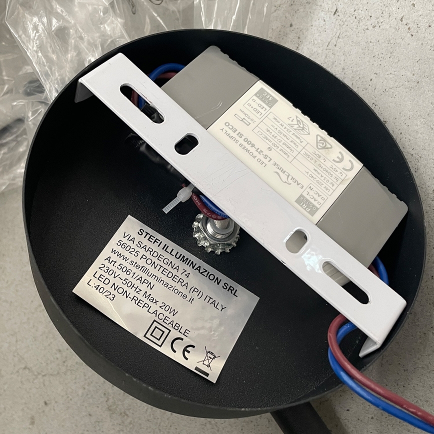 ONLI - LED zidno svetlo TWIST LED/6W/230V 4000K crna