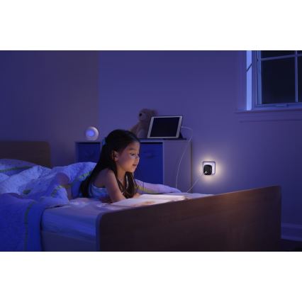 Osram - LED noćno svetlo za utičnicu sa senzorom i USB LUNETTA LED/12,5W/230V crna