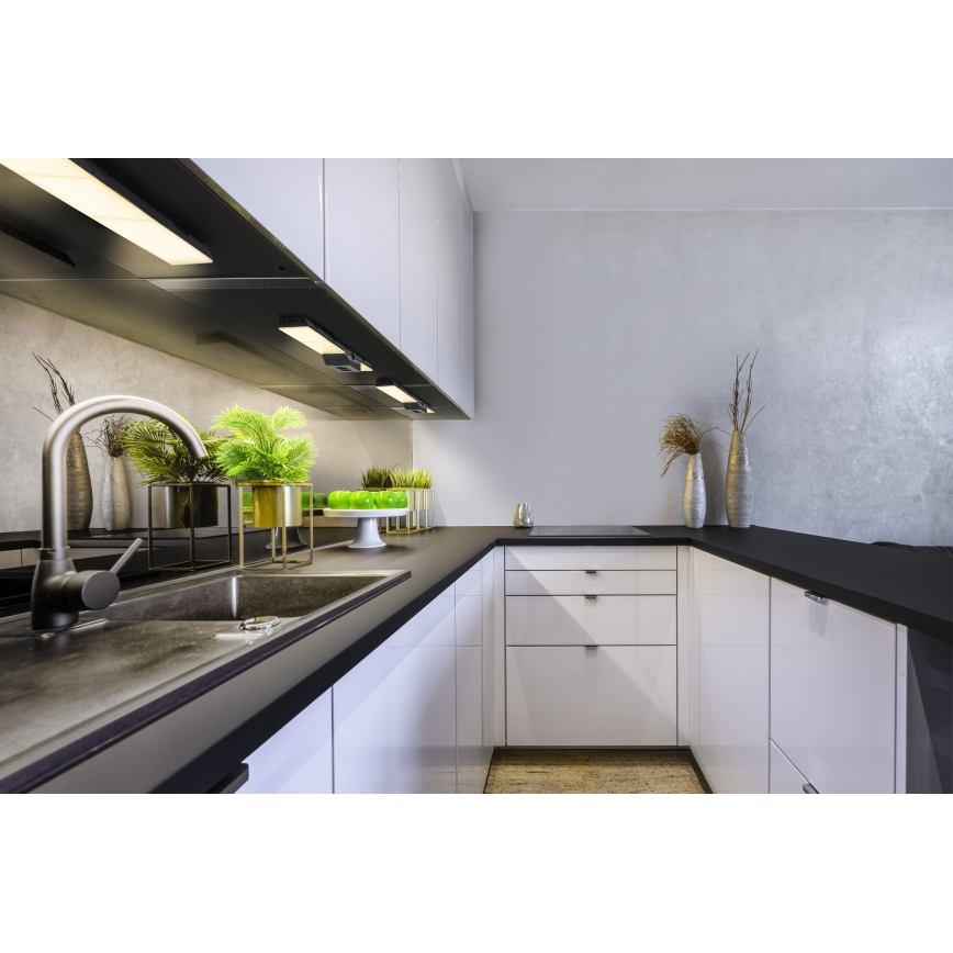 Osram - LED prigušiva svetiljka za ugradnju ispod ormarića sa utičnicama UNDERCABINET LED/10W/230V 3000K 54,8 cm crna