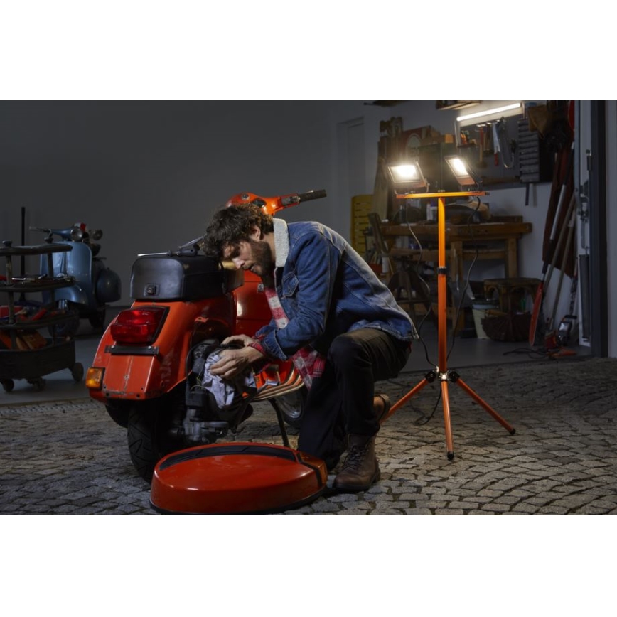 Osram - LED Reflektor sa stativom TRIPOD 2xLED/50W/230V IP65