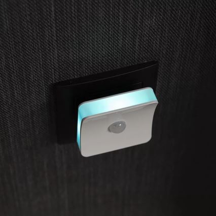 Osram - LED RGB orijentaciono svetlo za utičnicu sa senzorom LUNETTA LED/0,3W/230V