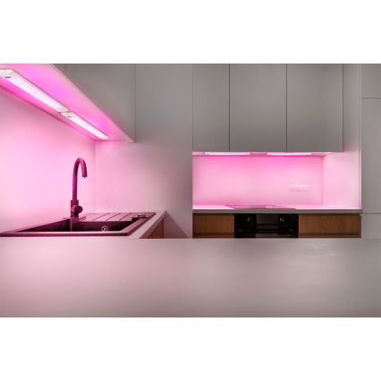 Osram - LED RGBW prigušiva svetiljka za montažu ispod ormarića sa senzorom pokreta LINEAR EDGE LED/8W/230V 50 cm bela + daljinski upravljač