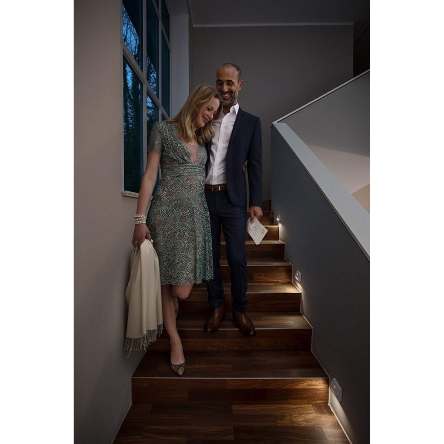 Osram - LED svetlo za stepenište sa senzorom NIGHTLUX LED/0,25W/3xAAA IP54 srebrna