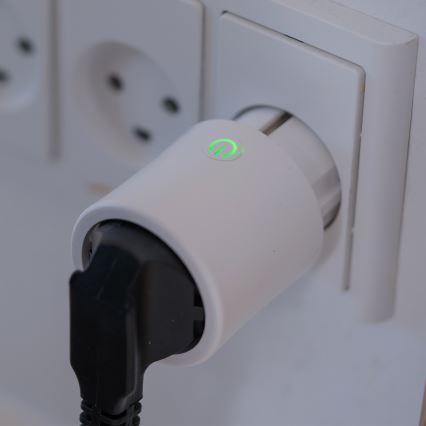 Osram - Pametna utičnica SMART+ MATTER SCHUKO 2300W/230V/10A Wi-Fi bela