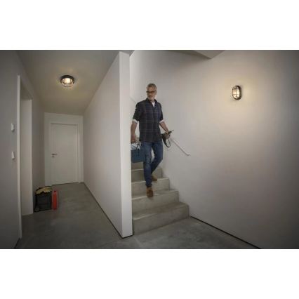 Osram - Spoljašnje zidno svetlo BULKHEAD 1xE27/10W/230V IP54 crno