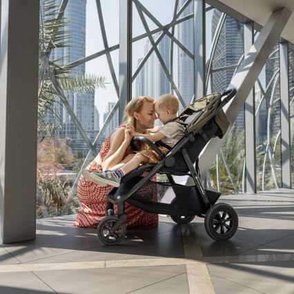 PETITE&MARS - Sportska kolica AIRWALK2 zelena