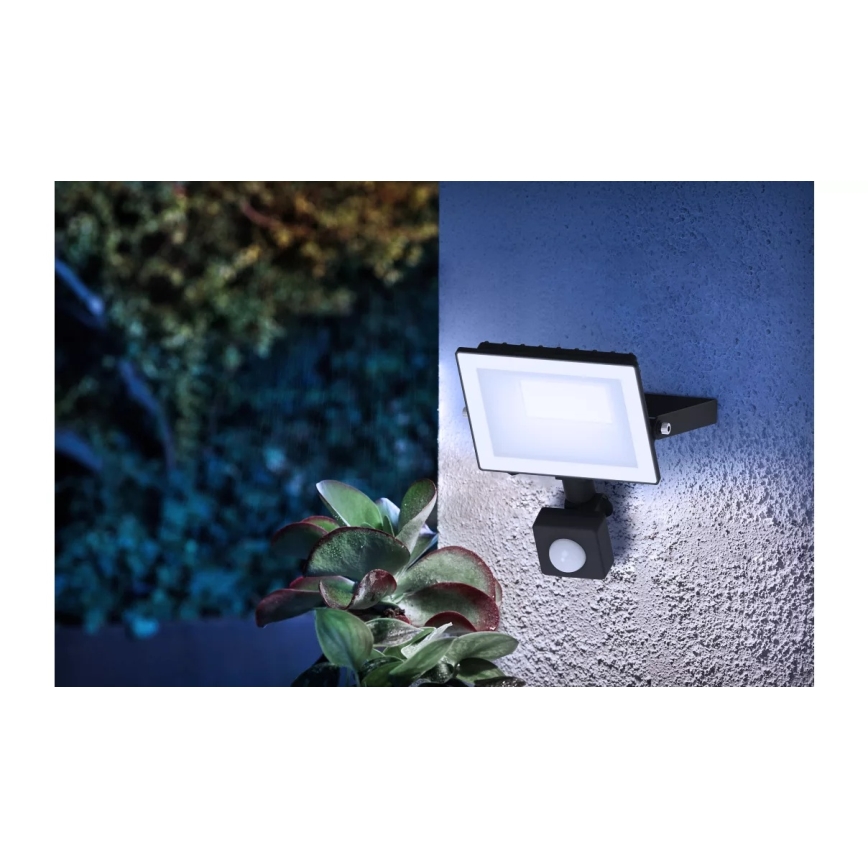 Philips - LED reflektor sa senzorom LOIS LED/20W/230V IP65 5000K