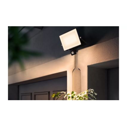 Philips - LED reflektor sa senzorom LOIS LED/50W/230V IP65 3000K