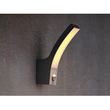 Philips - LED spoljašnje zidno svetlo sa senzorom LED/12W/230V 2700K IP44