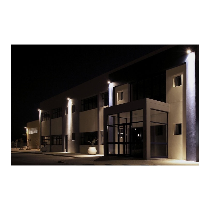Philips - spoljašnji LED reflektor sa senzorom PROJECTLINE LED/50W/230V IP65 3000K