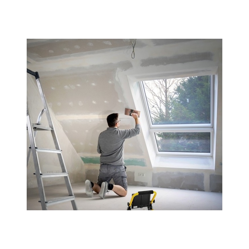 Prenosni LED reflektor TIGRA LED/100W/4000K IP54 crna/žuta