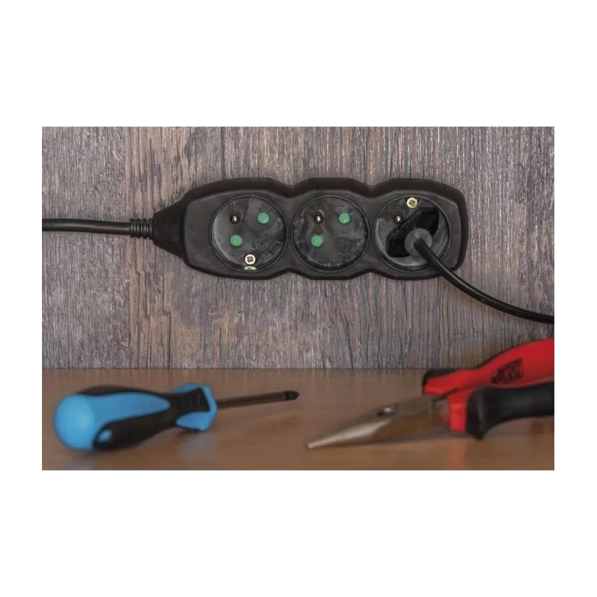 Produžni kabel, 4 utičnice, 5 m, crni