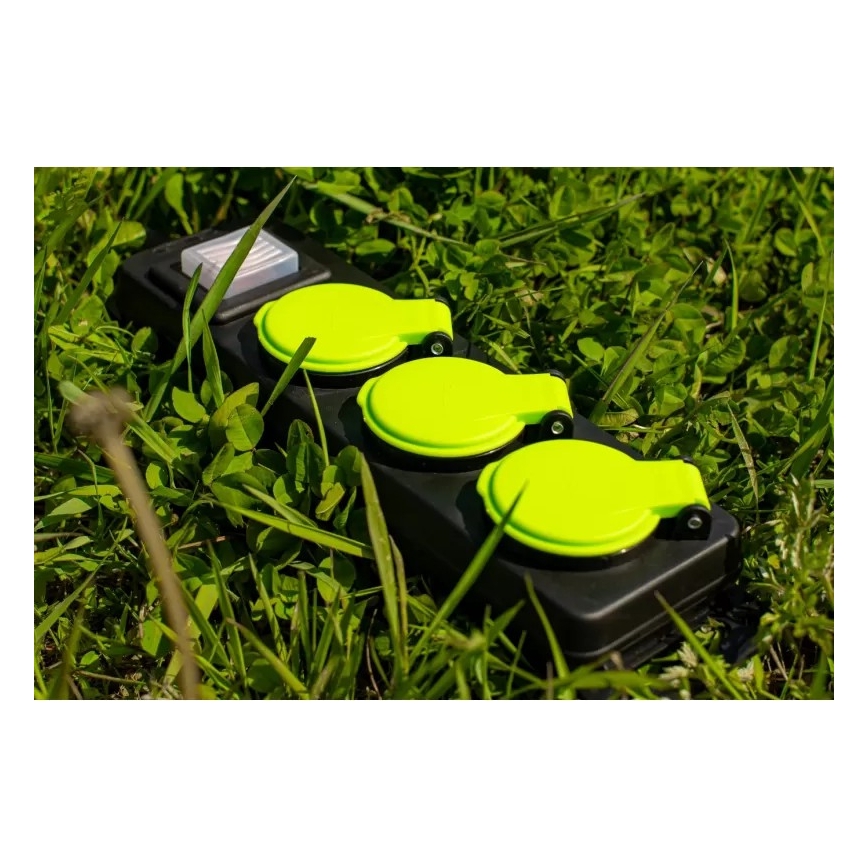 Produžni kabl 5 m sa prekidačem, 3 utičnice, IP44