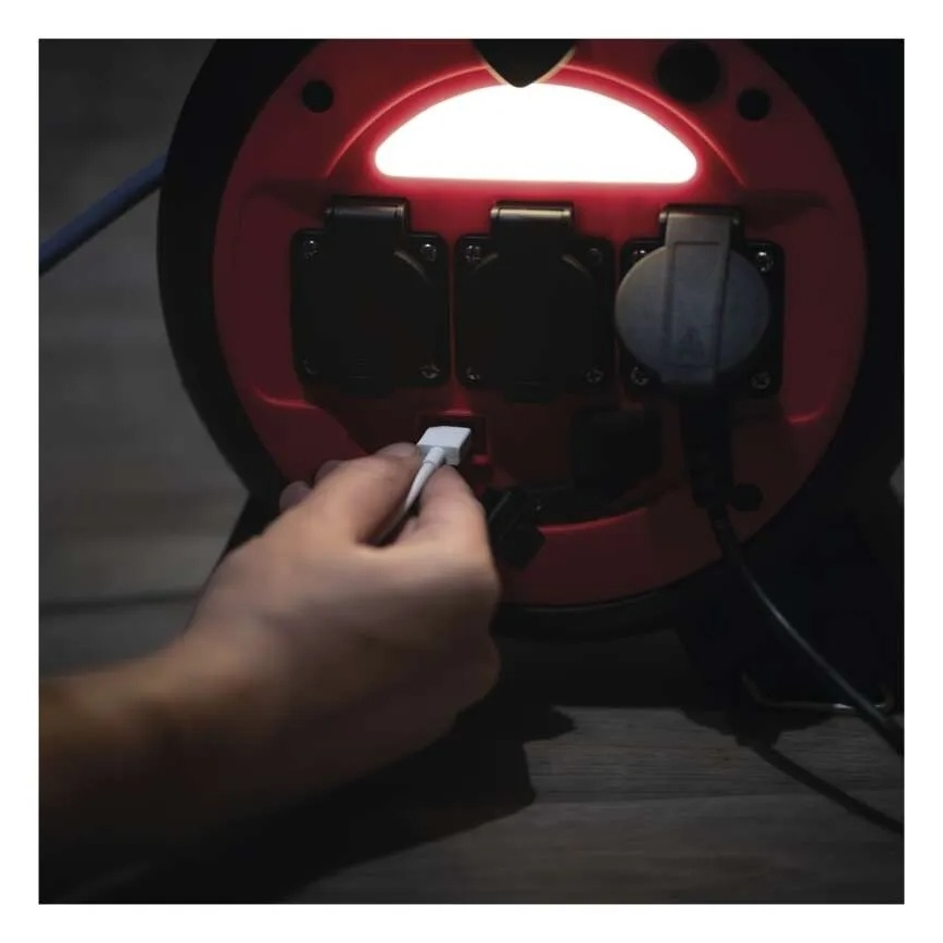 Produžni kabl na bubnju, 3 utičnice, 20 m, u boji crvena/crna, IP44