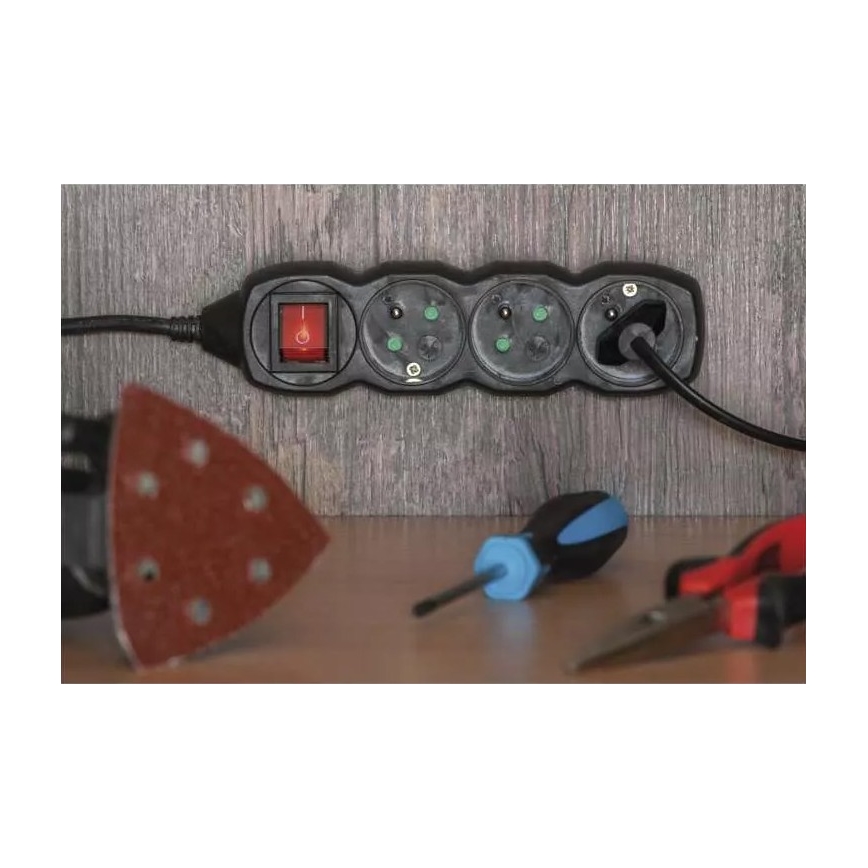 Produžni kabl sa prekidačem, 3 utičnice, 3 m, crne boje