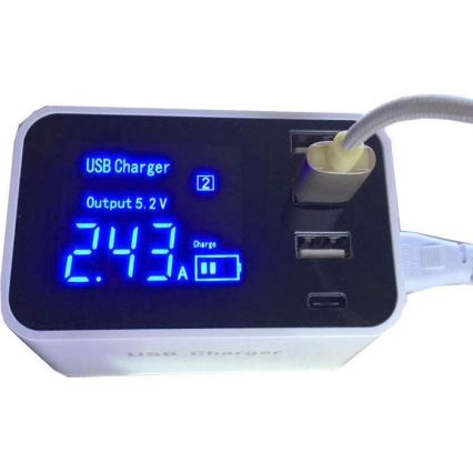 Punjačka stanica 3xUSB A + 1xUSB C
