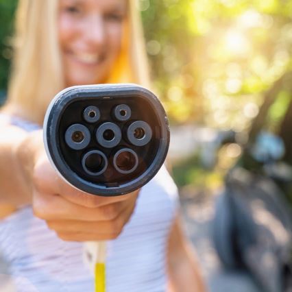 Punjački kabl za električne automobile tipa 2 5 m 22 kW 32 A IP54