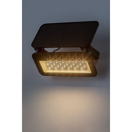 Rabalux - LED solarni reflektor sa senzorom LED/8W/3,7V 3000/4000/6500K IP65 2600 mAh