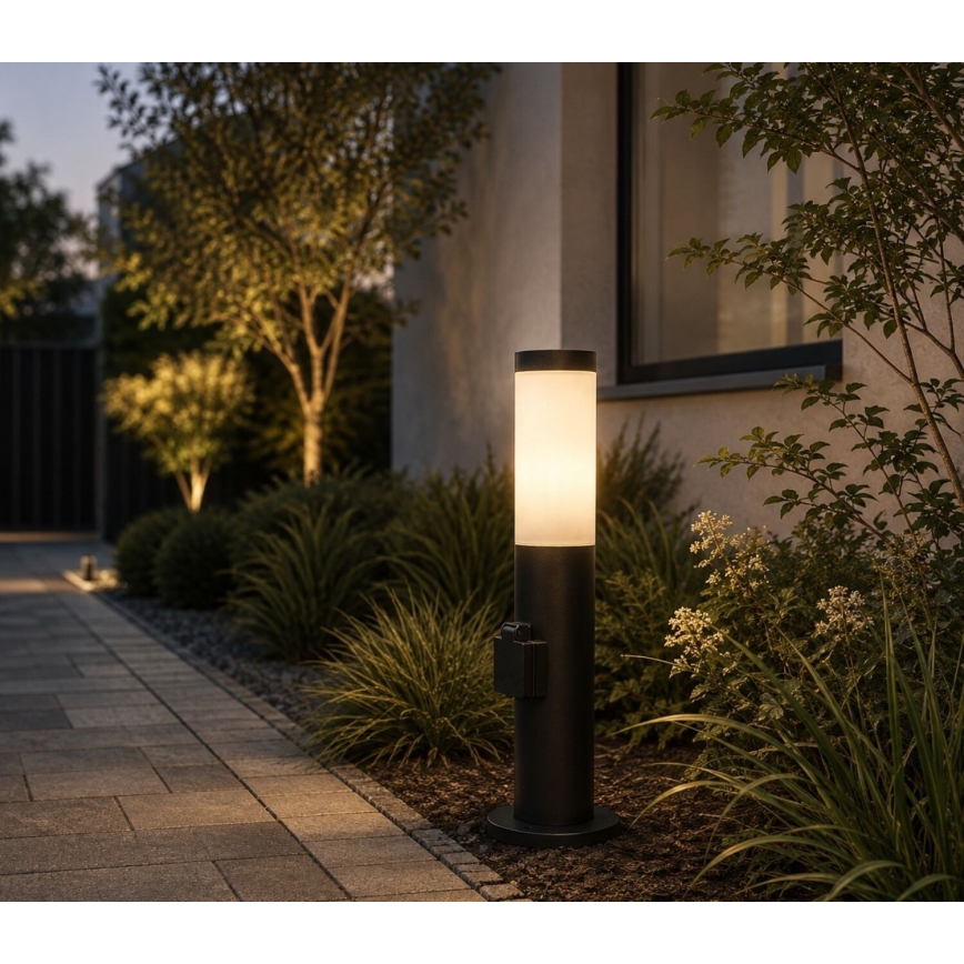 Rabalux - Spoljašnja lampa sa utičnicom 1xE27/25W/230V IP44